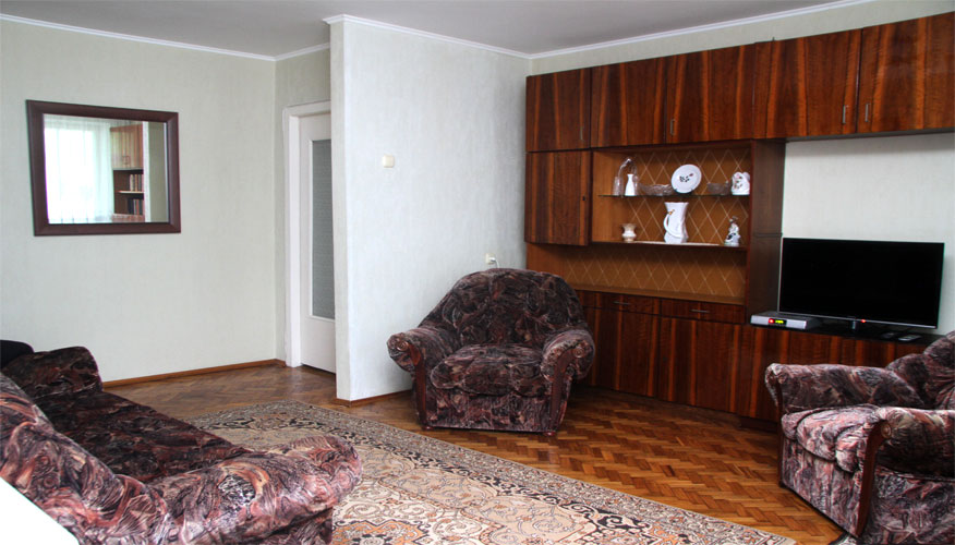 Retro Twist Apartment is a 3 rooms apartment for rent in Chisinau, Moldova